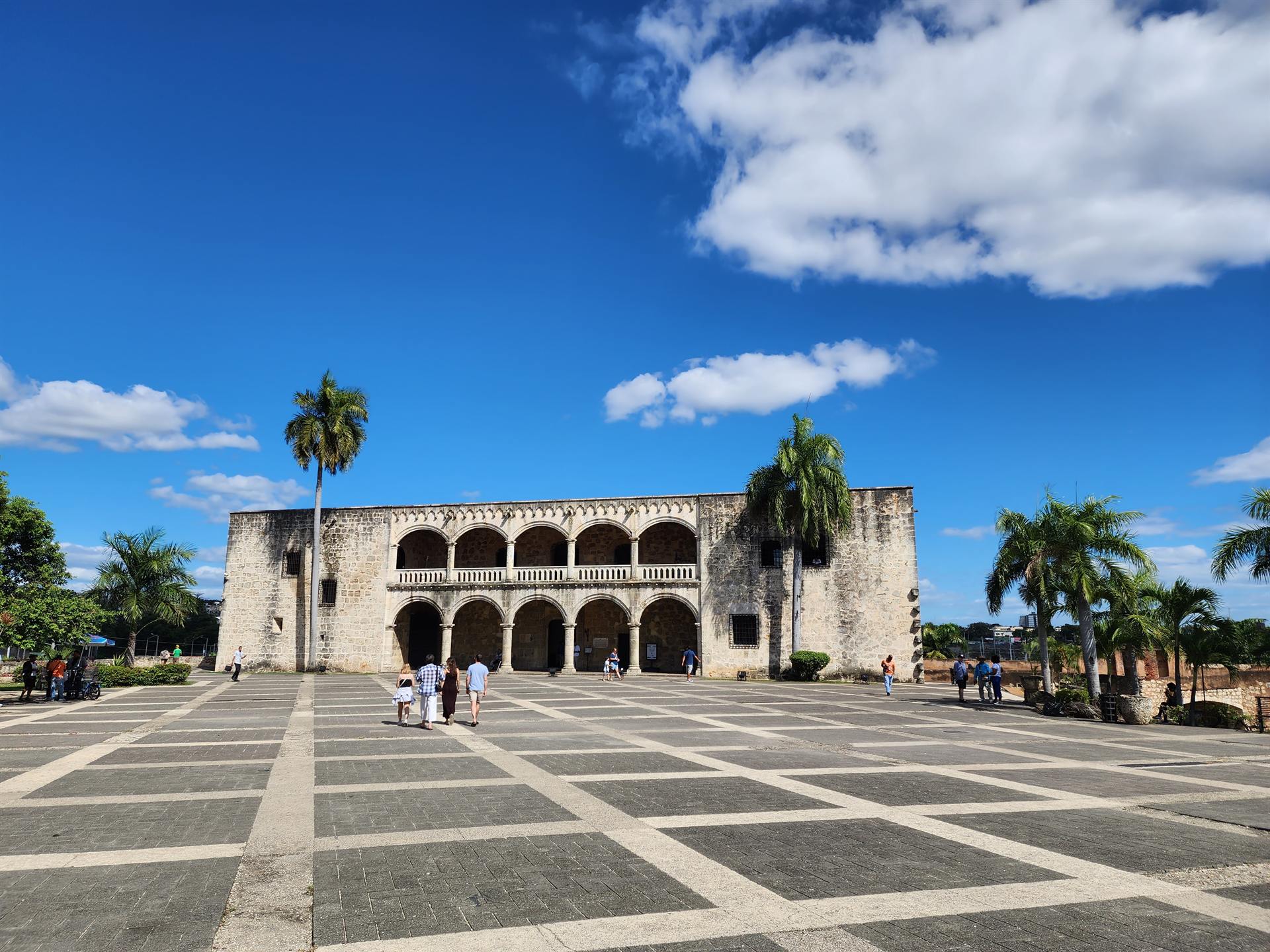 Cultura natural - Plaza de la Hispanidad, Santo Domingo